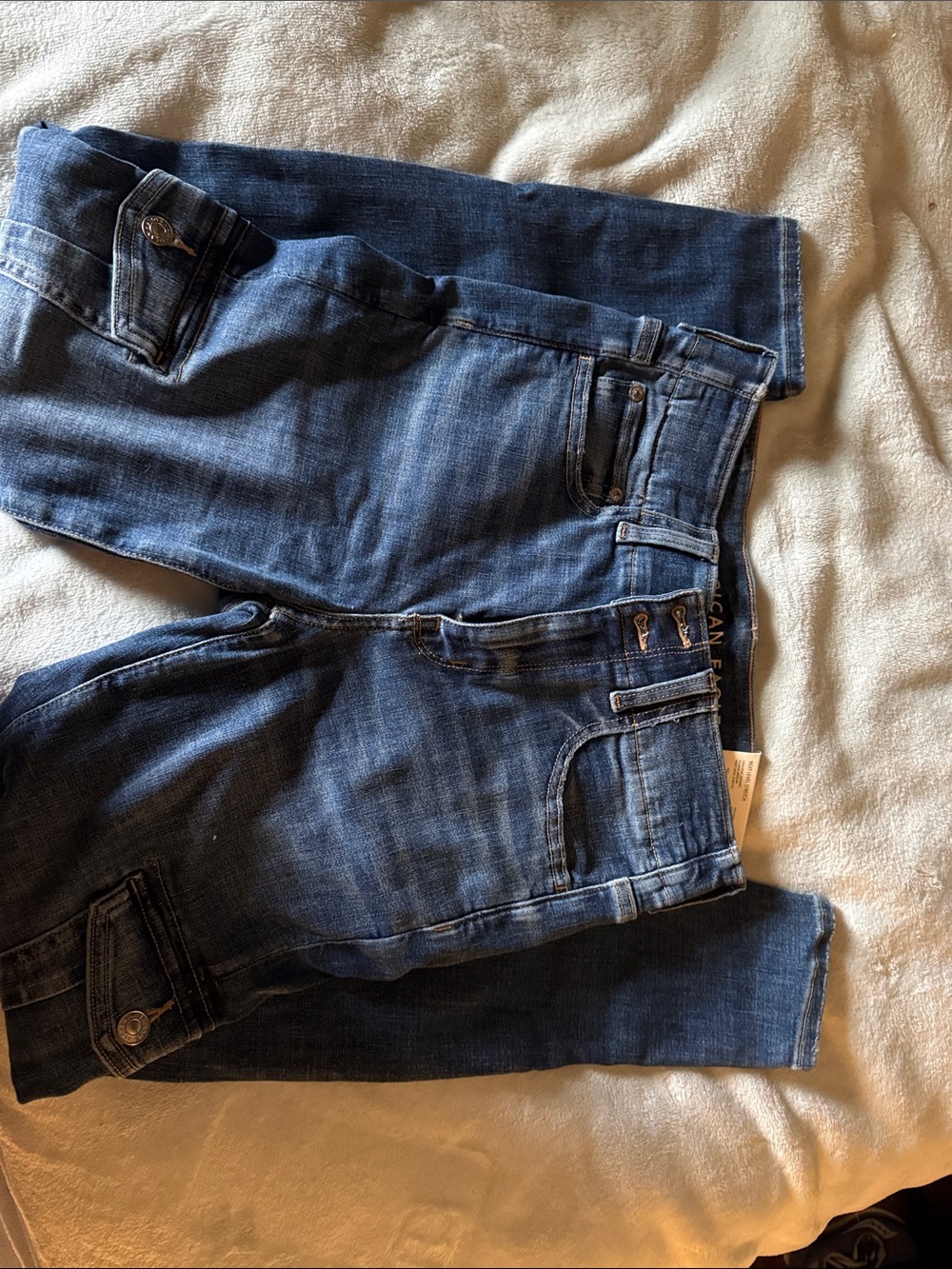 American Eagle Outfitters Women's Skinny Jeans in Dark Blue Denim